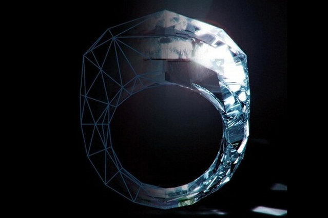 World’s First Exquisite All Diamond Ring2