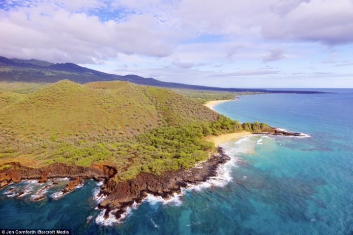 An amazing aerial view of Makena Bay and Pu'u Ola'i Beach captured around Christmas time last year in Maui, Hawaii