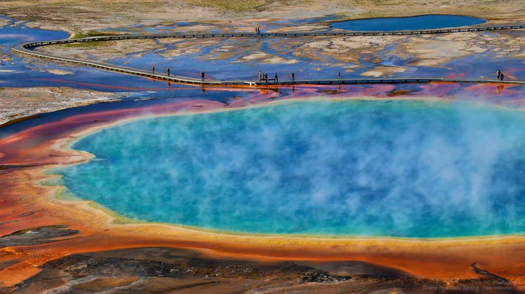 Grand Prismatic Spring: A Truly Natural Hot Spring in Yellowstone ...