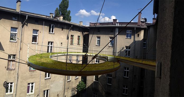 138 Hanging Walkway