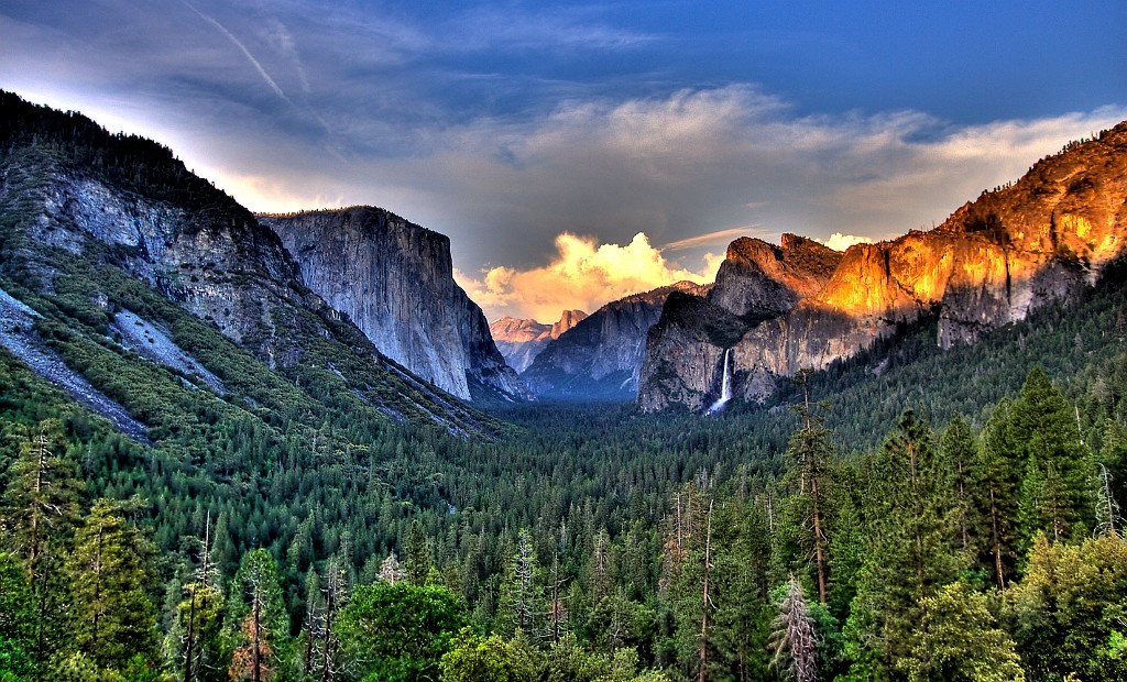url Yosemite Valley