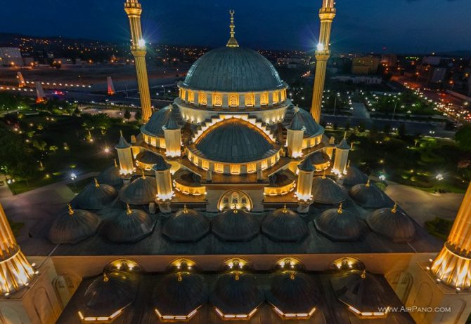 104 Akhmad Kadyrov Mosque
