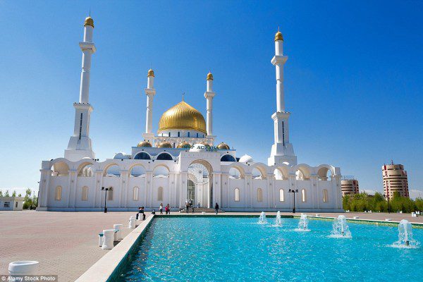 Most Beautiful Mosques in the World