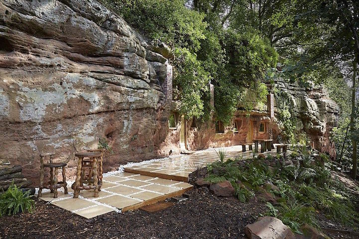 Man Transforms Abandoned 700-Year-Old Sandstone Cave Convert into a Luxurious Home.