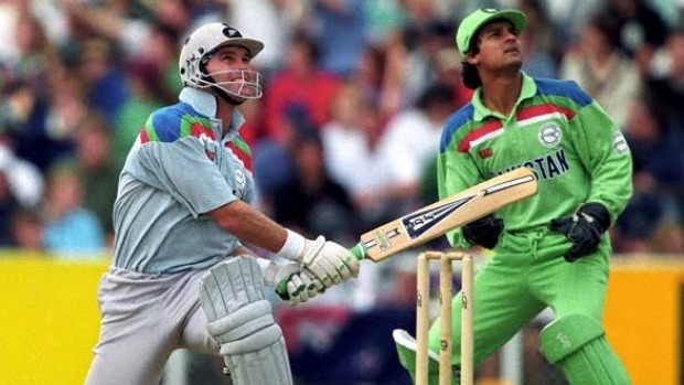 Martin Crowe batting against Pakistan during the 1992 World Cup.