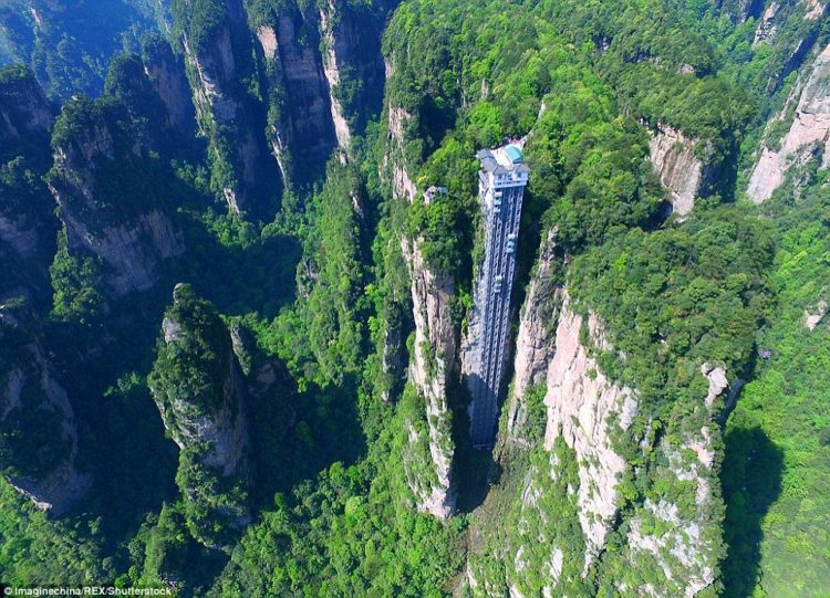 The Bailong Elevators is not for the faint-hearted peoples.