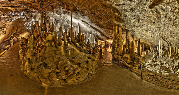 most cave tours you get your share of interesting chambers with stalactites, stalagmites and other interesting rock formations in Skocjan Caves.
