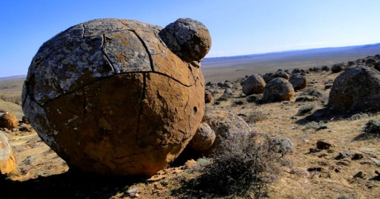 Mysterious Valley of Balls, Kazakhstan Photo credit www.silkadv.com