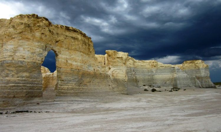The chalk formation height is up to 70 feet and it was first landmark chosen by the US Department of the Interior as a national natural landmark. 