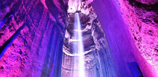 Ruby Waterfall is located within Lookout Mountain in Tennessee, 1120 feet below ground lies tallest and deepest waterfall of United States.