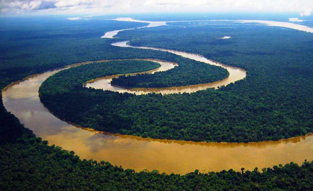 Amazon River drainage basin is the whole northern half of the continent of South America as a shallow dish or saucer.