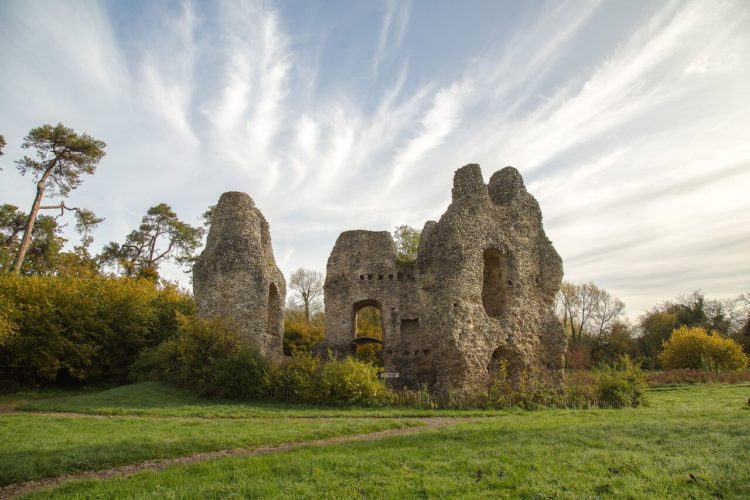 It is also known as King John’s Castle, one of only three fortresses built by King John during his reign. 