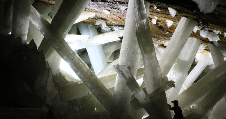 These days’ scientists are working in the cave to conduct research on the crystals. Although the conditions are extremely difficult, but they're efforts seem to be paying off. 