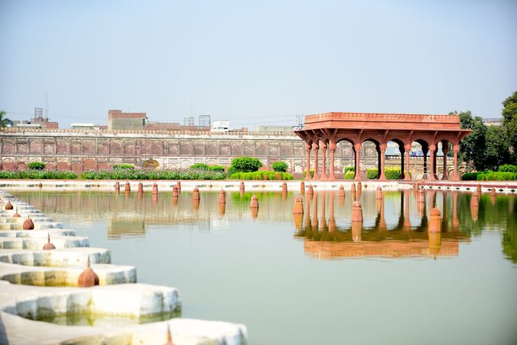 It is a credit to the creativity of Mughal engineers that even today scientists are unable to fully comprehend the water systems and thermal engineering from architectural blueprints.
