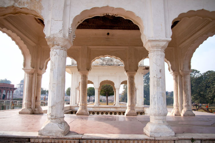 Shah Jahan father “Emperor Janghair” also built a Shalimar Garden in Kashmir. Hence Lahore Shalimar Garden is mainly influenced by Kashmir Shalimar Garden. 