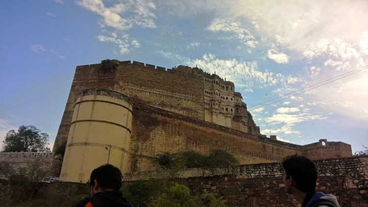 Mehrangarh Fort built around 1460, situated 410 feet above the city and is enclosed by striking thick walls. 