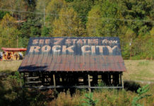 Rock City – Roadside Attraction on Lookout Mountain