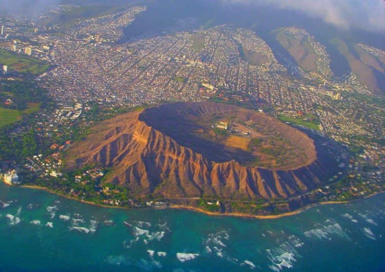 Diamond Head in Hawaii is a famous volcanic crater, located on the eastern edge of Waikiki’s coastline.