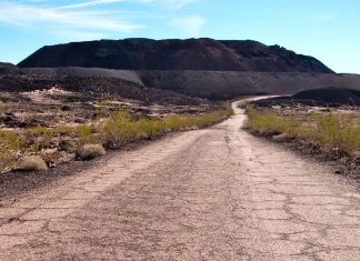 Pisgah Crater – A Volcanic Cinder Cone in California