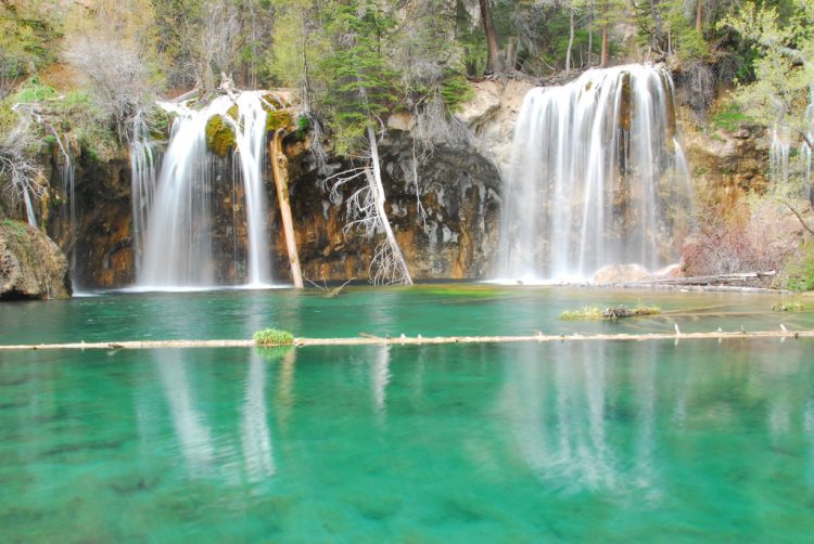 Hanging Lake was a private homestead and family retreat until falling into the hands of Glenwood Springs in 1910. 