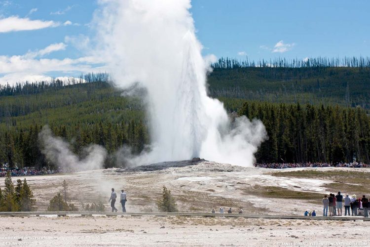 A cone geyser called Old Faithful located in Yellowstone National Park in Wyoming, United States.