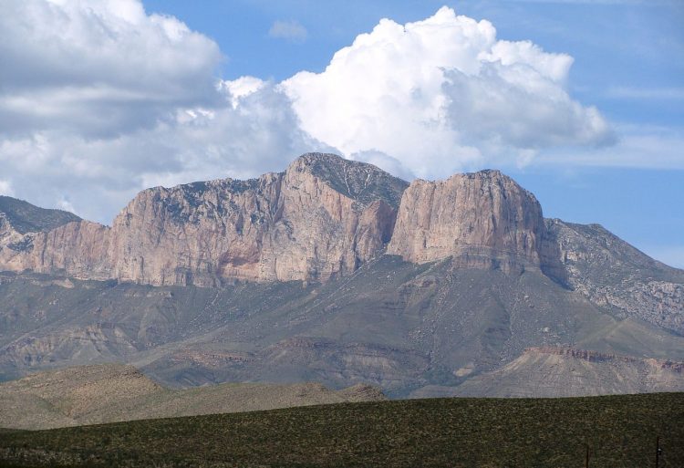 The Guadalupe Peak is 140 kilometers east of El Paso and 80 kilometers southwest of Carlsbad, New Mexico.