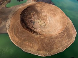 Nabiyotum Crater - Geological Marvel of Lake Turkana