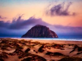 It is believed that explorer Juan Rodriguez Cabrillo find the Morro Rock in 1542 and named it “El Morro”.