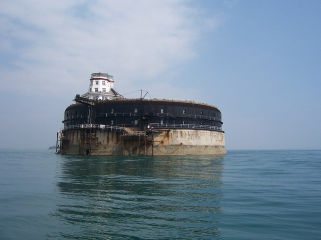 No Man’s Land Fort (solent fort) is sea fort which purpose to give protection to Portsmouth & its harbor from French sea attack & bombardment.