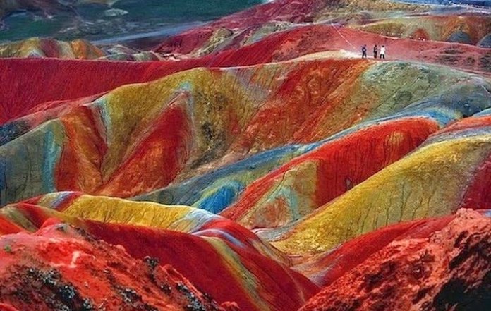 The colors of Hormuz Island ethereal red, orange, yellow, and sparkling opal-like terrain have instigated myriad artists.