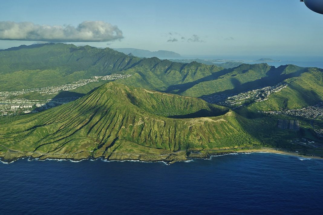 Koko Head Crater - A Must-See Hiking Destination in Oahu