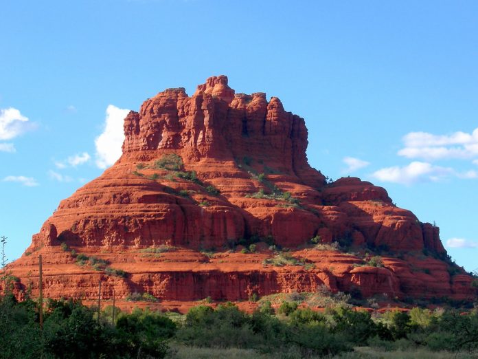 Bell Rock Sedona is a popular tourist attraction in the Verde Valley region, it is noted for its distinct shape: 