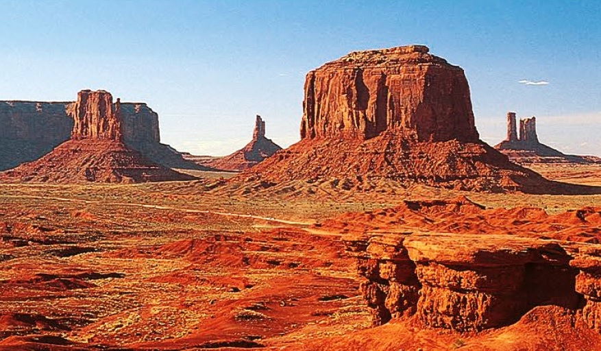 John Ford’s Point promontory at the top of a very high cliff is one of favorite filing location of director John Ford, almost shot 12 movies in Monument valley.