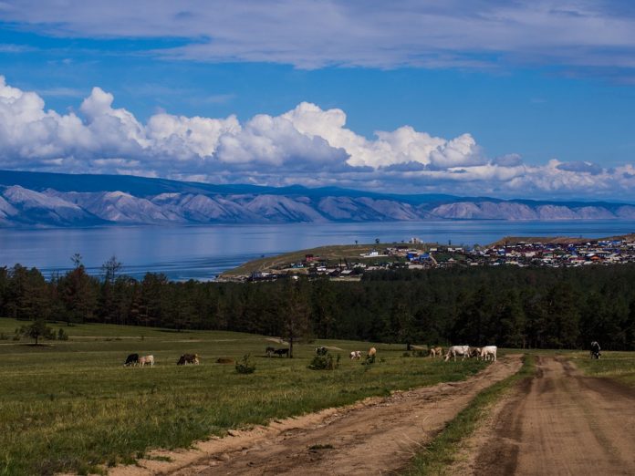 This incredible lake is known as Baikal, and it is one of the most beautiful and fascinating places on Earth. 