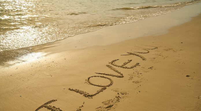 Honeymoon Planning – 10 Tips To Create A Memorable Trip For many newlyweds, the honeymoon planning is a highlight of tying the knot since it offers an opportunity to plan for the future.