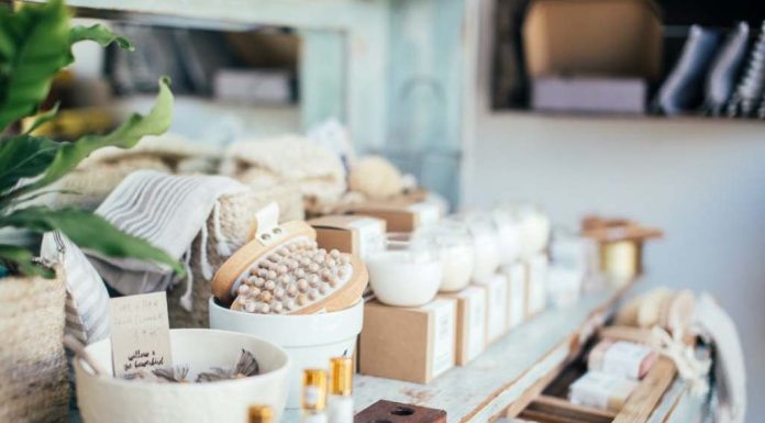 What is Venture Heat Therapy? Venture heat therapy is a form of deep tissue massage that uses the application of heat to stimulate blood flow and relax muscles.