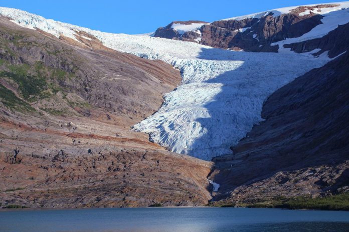 The Earth has many different features that are worth learning about. Icecaps and Glaciers are two of them.
