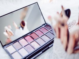 How Does Machine Learning Affect the Beauty Industry?