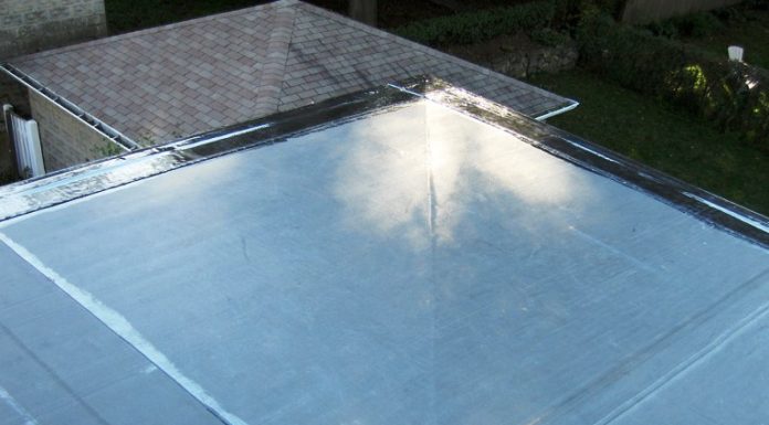 Rubber roofing: What you need to know Rubber roofing or single-ply rubber roofing is a suitable material for low-sloped and flat roofs as they are water resistant and durable.