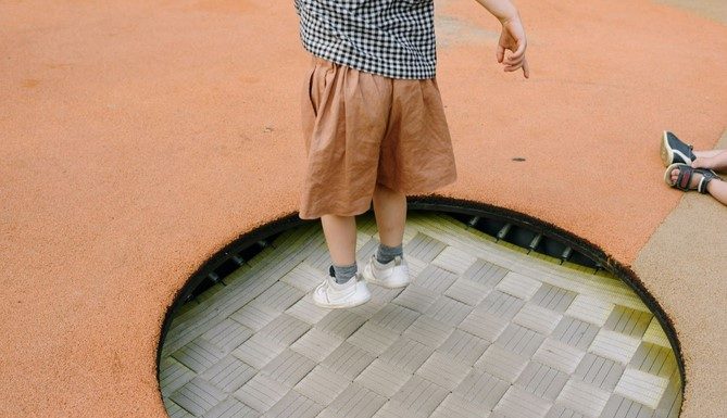 How to Choose the Best Mini Trampoline for Your Kids? Mini Trampoline