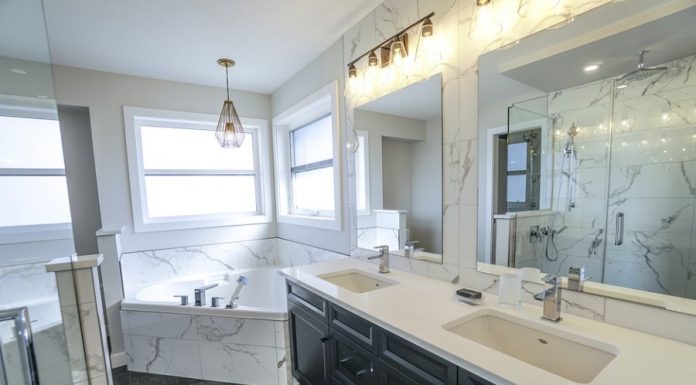 Bathrooms That are Bright and Fresh Bathrooms that are bright and fresh