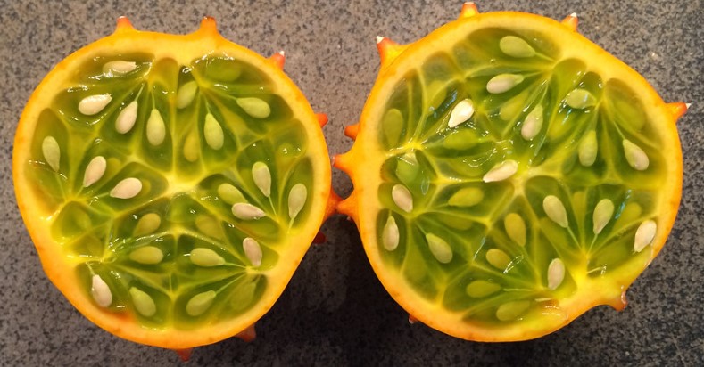 Horned melon seeds:The seeds of the horned melon are edible and have a nutty taste. They are also rich in minerals such as potassium, magnesium, and iron.