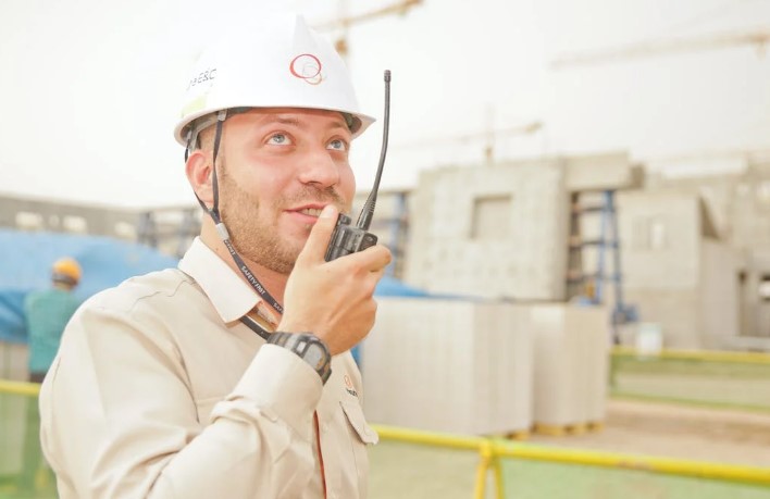 Communication Radios are the newest technology in the communication industry. They are being used by people who work in dangerous environments, but they also have many other uses that we will explore throughout this article.