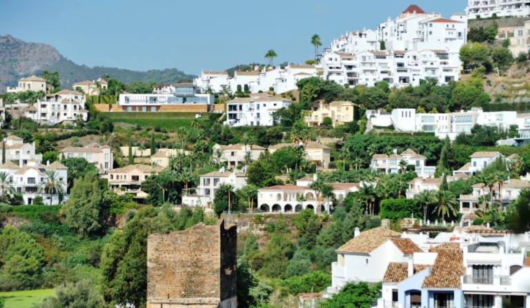 Investing in Benahavis Real Estate has always been a popular way for people to make money, and it will continue to be so for a long time to come.