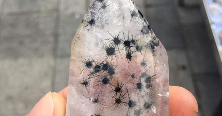 Star Hollandite Quartz, the most abundant mineral on Earth, is a form of quartz. On the Mohs scale, it has a hardness of 7, making it a durable gemstone.