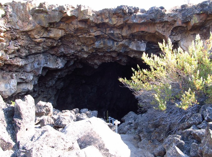 The lava beds are believed to have been formed thousands of years ago when molten lava erupted from nearby volcanoes under the influence of gravity and traveled across the landscape.