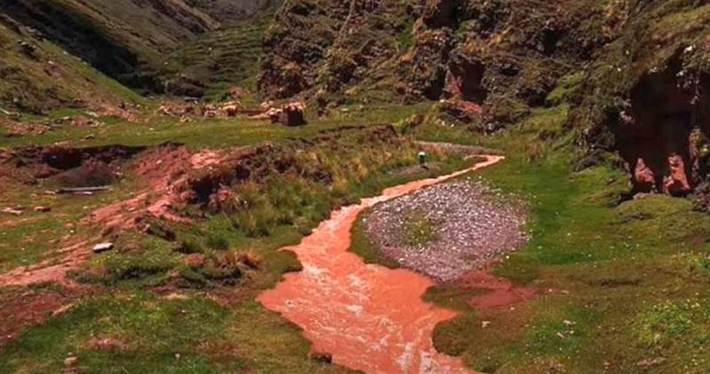 Located in Peru's Pasco Region, the Pukamayu river is in the Daniel Alcides Carrión Province.