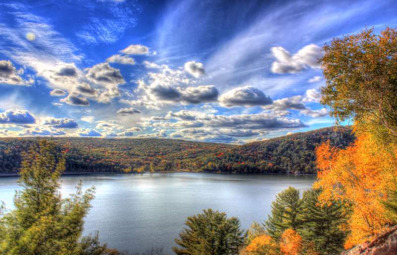 Among the Winnebago, the lake was called Tamahcunchukdah, which means "Sacred Lake" or "Spirit Lake."