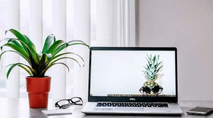 Mastering E-Commerce Migration: The Road to Seamless Transition Mastering E-Commerce Migration In the dynamic e-commerce landscape, a business's needs can evolve rapidly. Perhaps the platform you began with is no longer serving your burgeoning needs, or advancements in another platform have caught your attention.