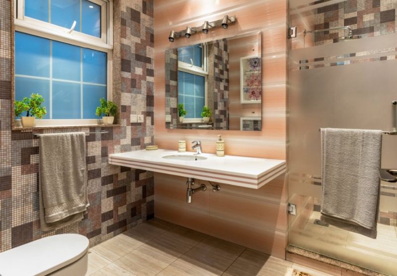 Changing the hardware on your bathroom furniture can be likened to adding jewelry to the perfect outfit.